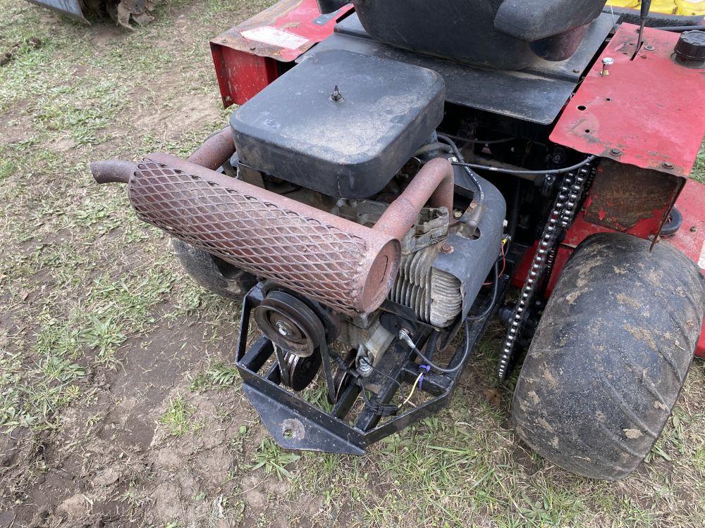 WHEEL HORSE 724Z ZERO TURN MOWER, 60'' DECK, ONAN GAS ENGINE