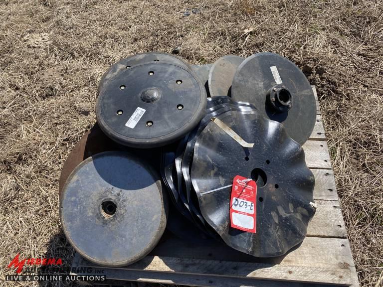 JOHN DEERE COULTER BLADES [6], FERTILIZER DISCS [14] AND PLANTER CLOSING WHEELS [3]