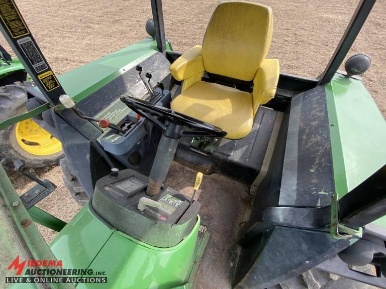 1992 JOHN DEERE 4055, OROPS, 480/80R38 REAR TIRES, 3PT, PTO, 3 HYD OUTLETS,5792 HRS,S/N: RW4055H0111