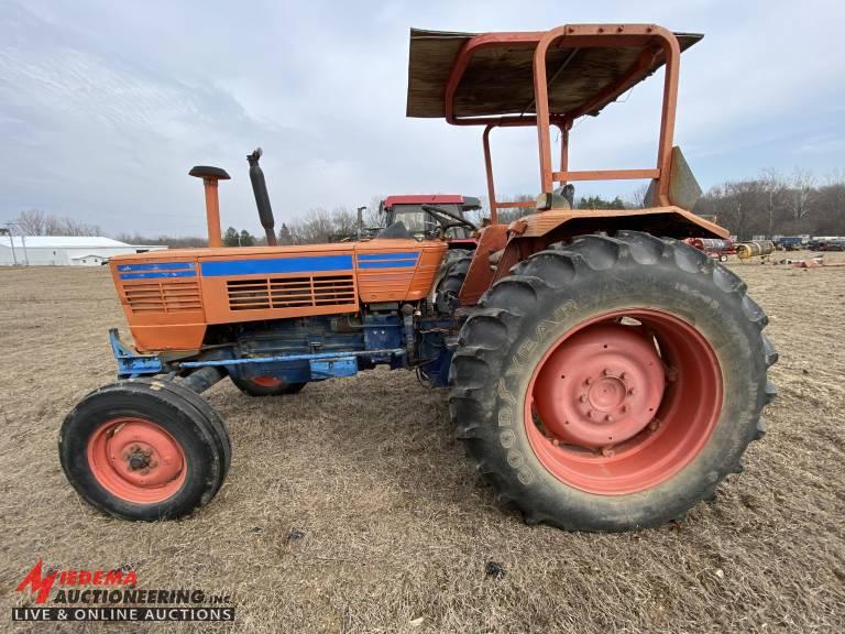 SAME TRACTOR, APPROX. 120 HP