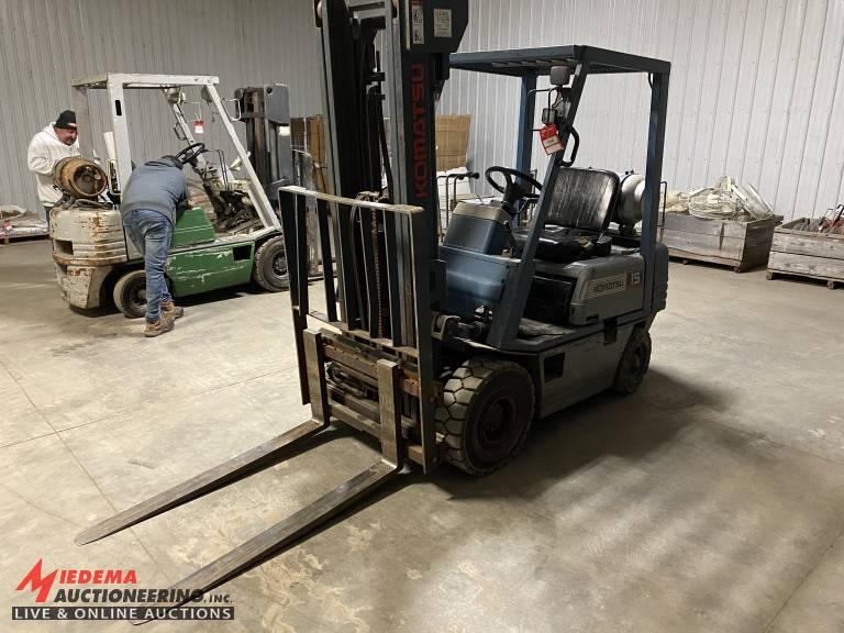 KOMATSU FG 15 LP FORKLIFT, 2-STAGE MAST, SIDE SHIFT, 2770 LBS CAPACITY, PROPANE TANK NOT INCLUDED, 8