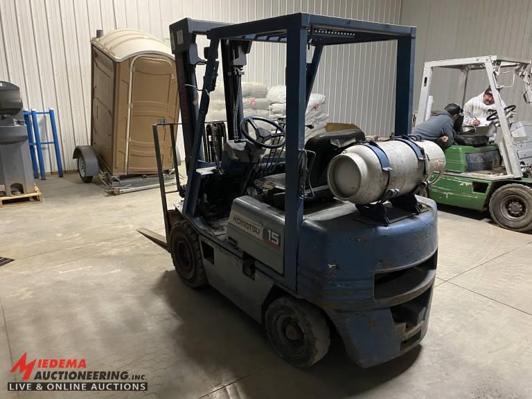 KOMATSU FG 15 LP FORKLIFT, 2-STAGE MAST, SIDE SHIFT, 2770 LBS CAPACITY, PROPANE TANK NOT INCLUDED, 8