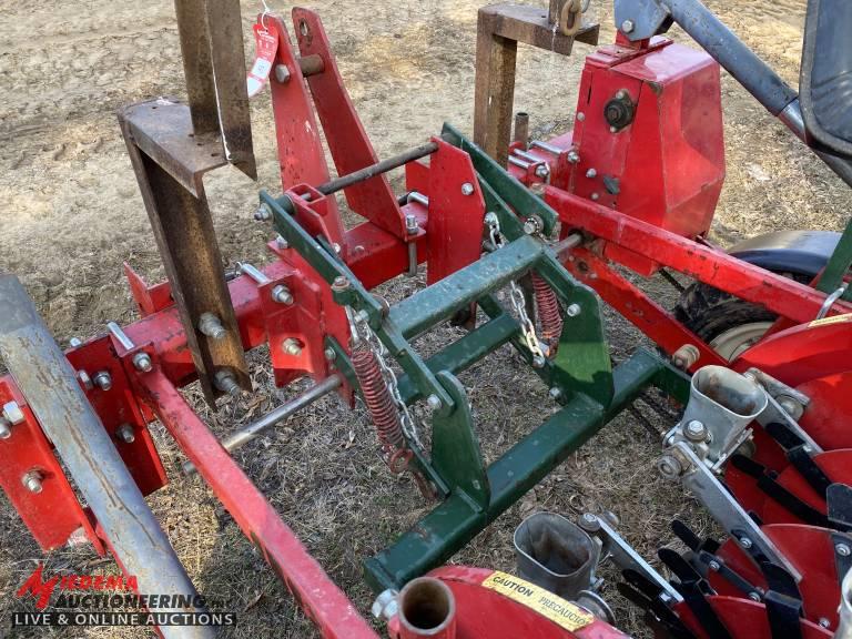 THE MECHANICAL TRANSPLANTER, 2-ROW, 3PT