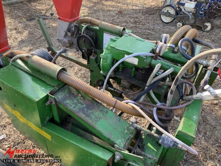 RENALDO 2-ROW AIR SEEDER, 3PT