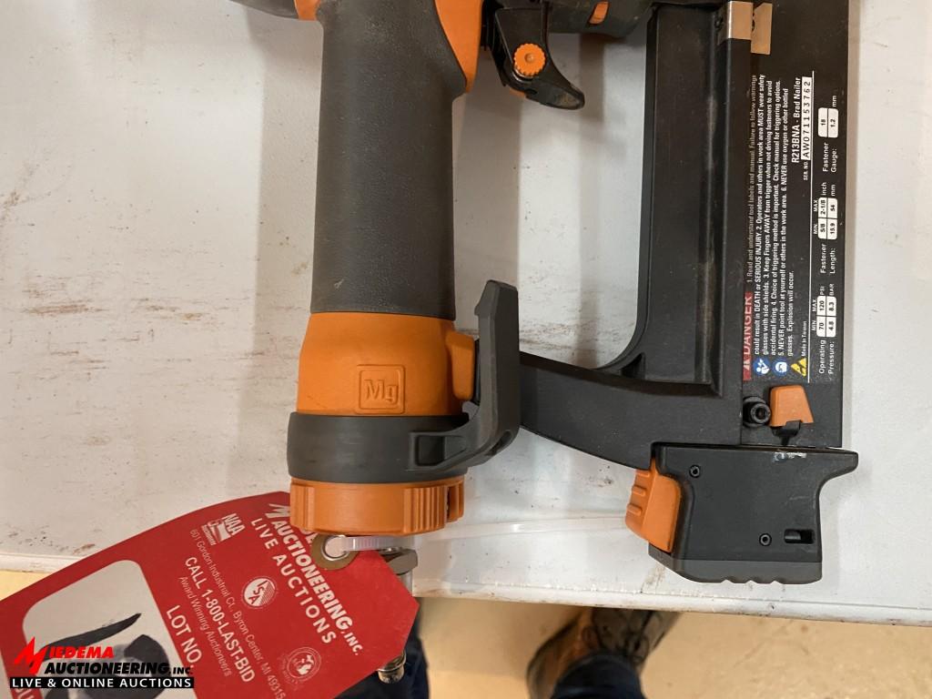 RIDGID 18GA PNEUMATIC NAILER