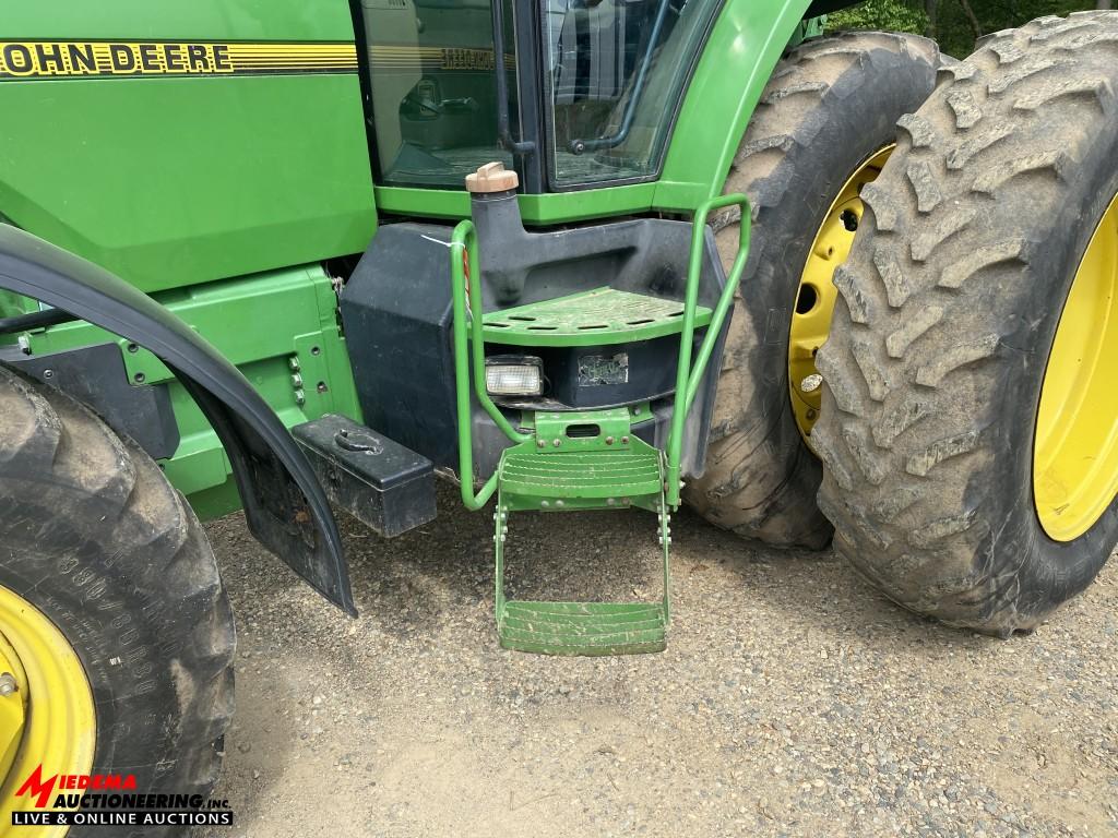 1995 JOHN DEERE 8200 TRACTOR, MFWD, 3-POINT, WITH QUICK HITCH, PTO, 4-REMOTES, POWER SHIFT, 18.4R42 