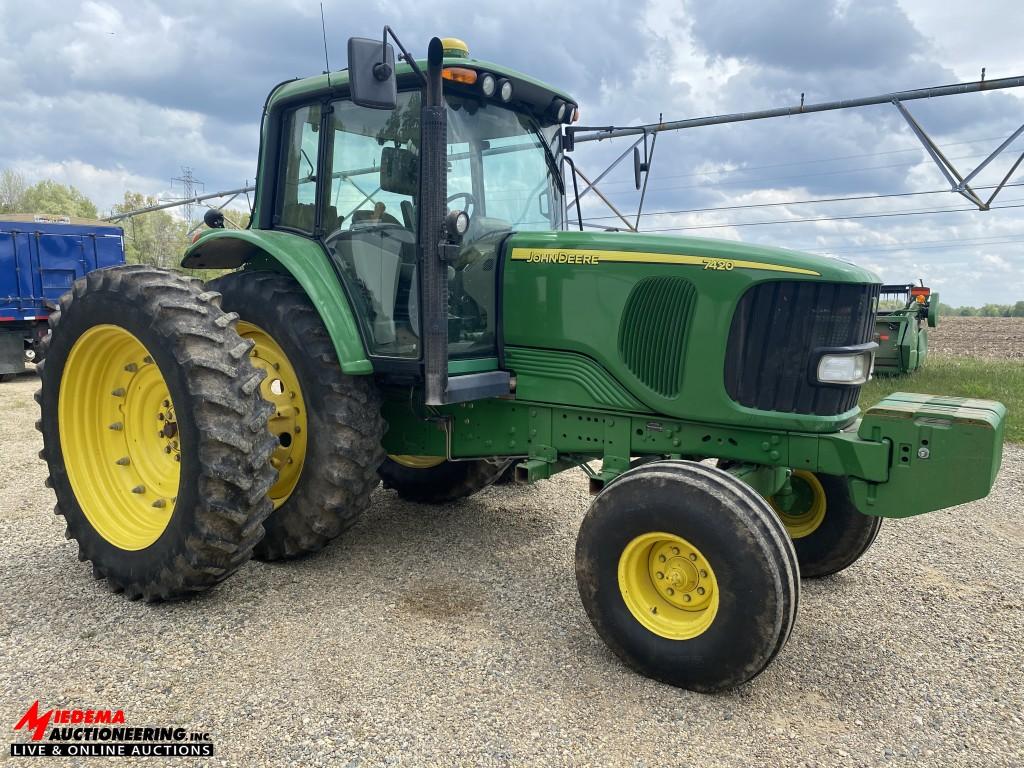 2006 JOHN DEERE 7420 TRACTOR, 3PT, PTO, 2-REMOTES, 420-80R46 REAR DUALS, FRONT WEIGHTS [15], POWER Q