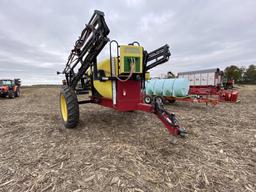 DEMCO 850 SPRAYER, 60' BOOM, 850-GALLON TANK, FOAM MARKERS, WITH MONITOR, 13.6-38 TIRES