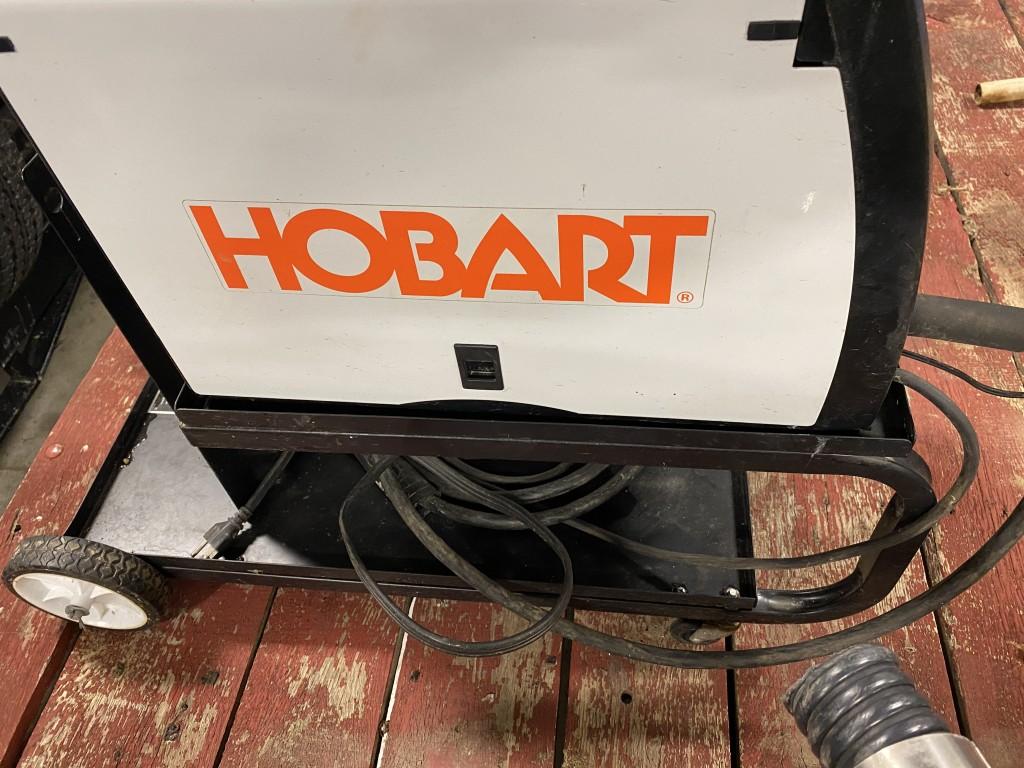 HOBART HANDLER 140 WELDER WITH CART, 115V, WIRE WELDER, 25-140 AMP OUTPUT, S/N: MA120765Y