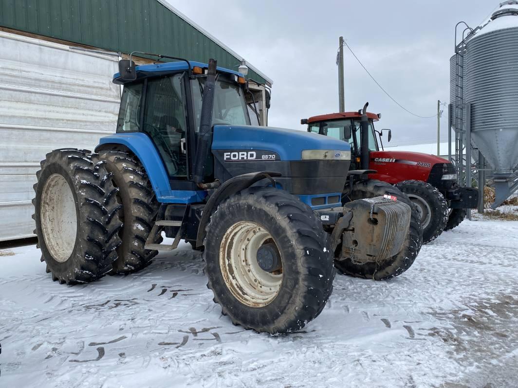 1994 FORD 8870 TRACTOR, MFWD, 210-HP DIESEL, 3PT, 1000 PTO, 4-HYD. OUTLETS, 480/80R46 REAR DUALS, 42