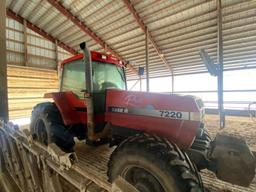 1996 CASE IH 7220 TRACTOR, MFWD, 172-HP DIESEL, 3PT, 540/1000 PTO, 3-HYD. OUTLETS, 20.8R38 REAR TIRE