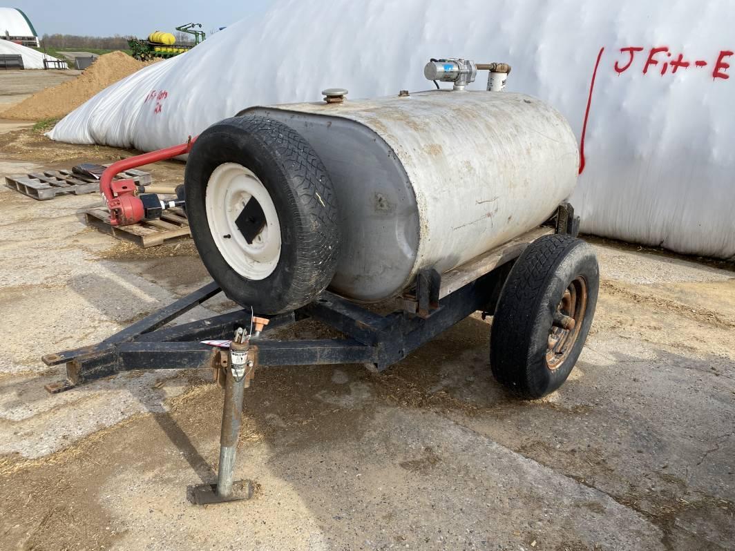 PORTABLE FUEL TRANSFER TANK