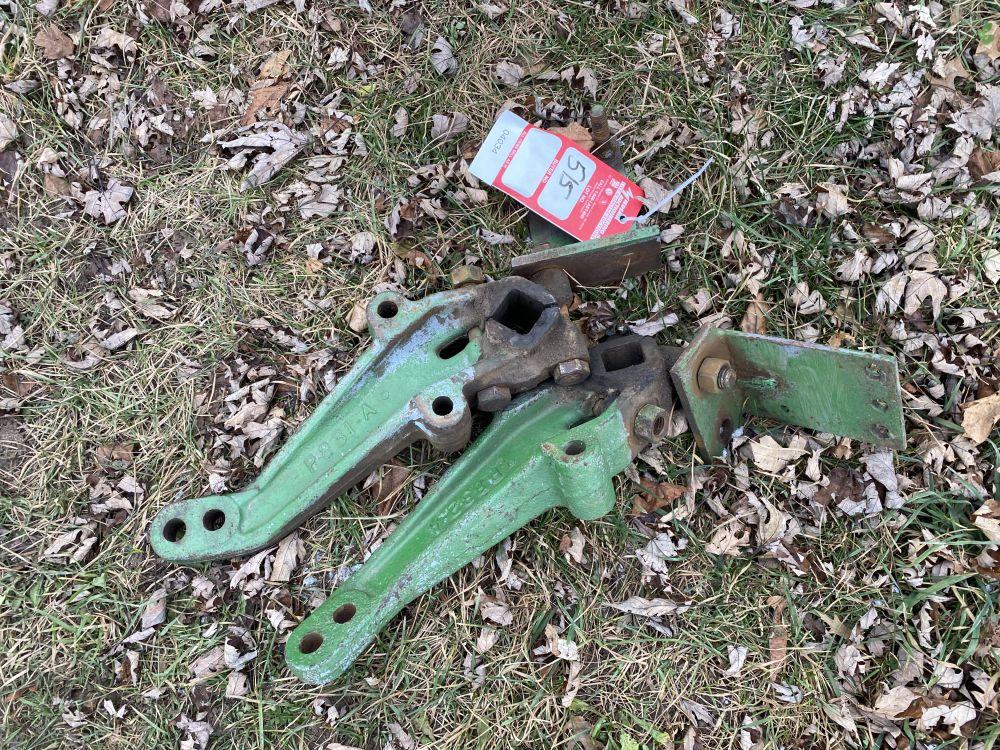 JOHN DEERE 3PT PARTS, OFF JOHN DEERE B TRACTOR