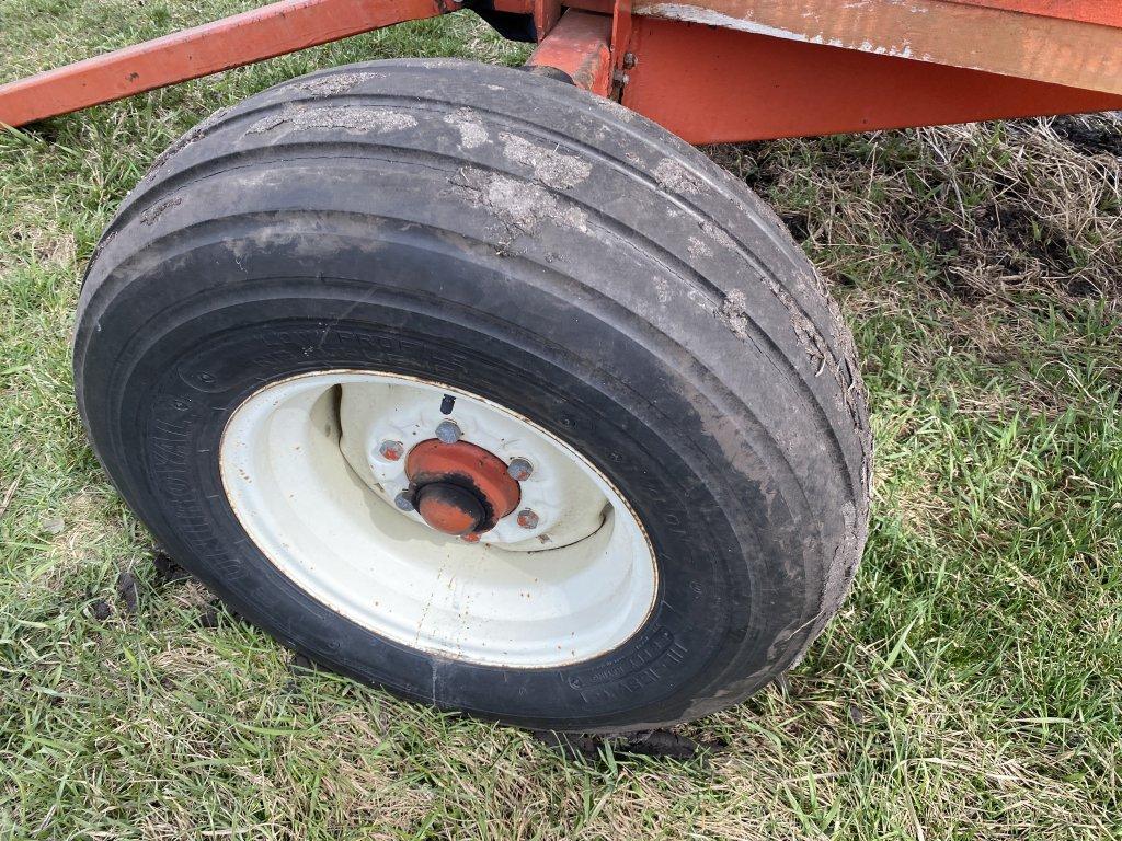 GRAVITY BOX WITH 6'' X 10' AUGER, HERCULES 10-TON GEAR