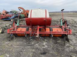 STANHAY PLANTER, 4-DOUBLE ROW (8 UNITS), WITH BEDDER & FERTILIZER APPLICATOR