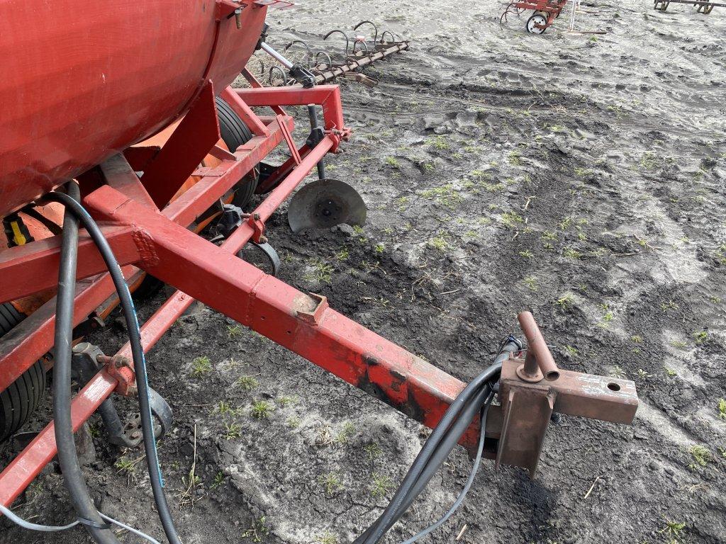 STANHAY PLANTER, 4-DOUBLE ROW (8 UNITS), WITH BEDDER & FERTILIZER APPLICATOR