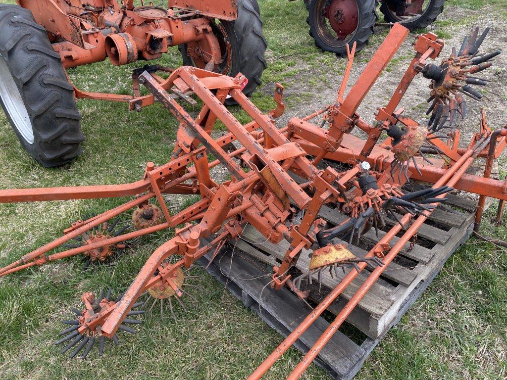 ALLIS CHALMERS C 2-ROW CULTIVATOR