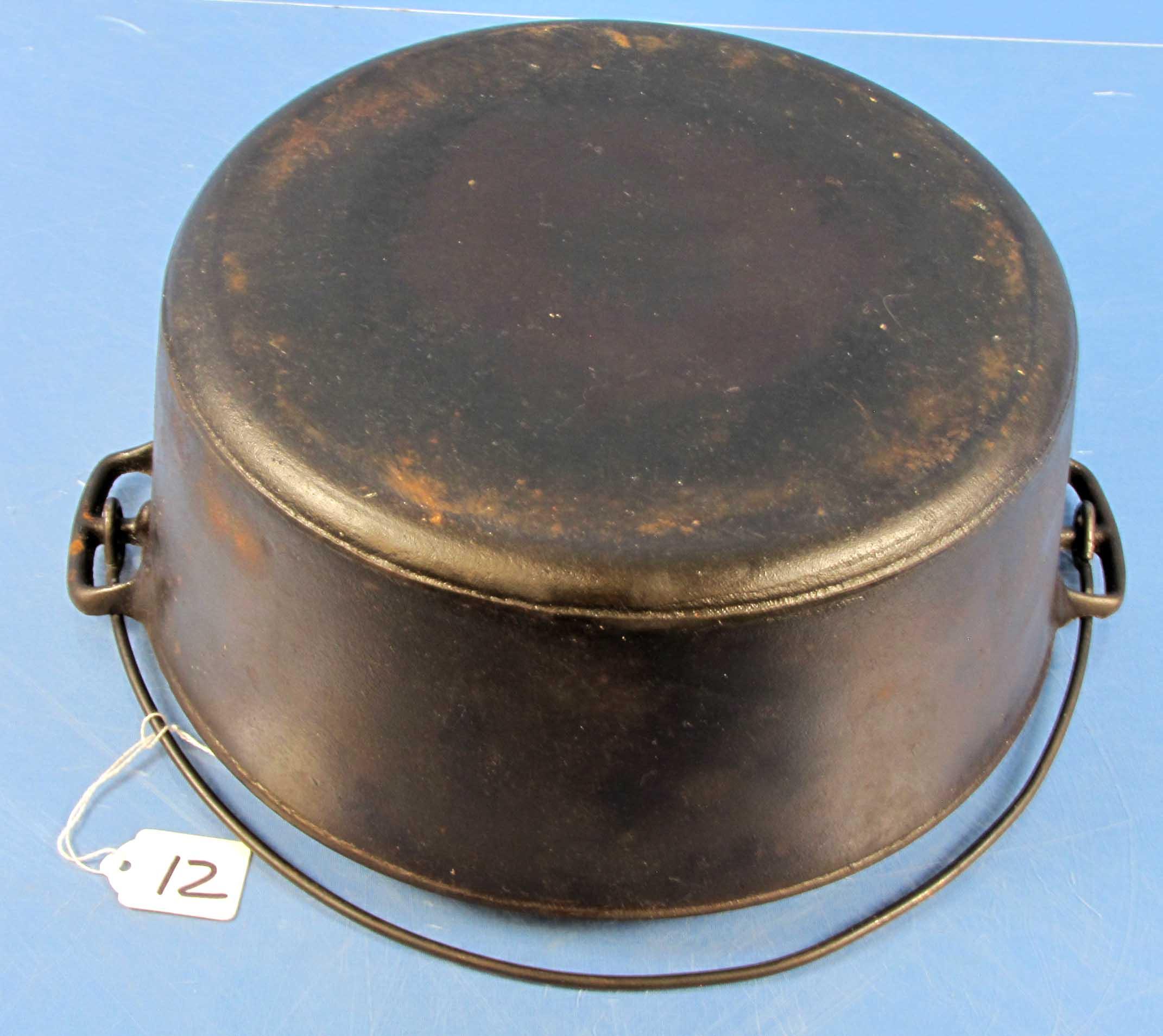 #10 Dutch Oven "erie" P/n 835 10