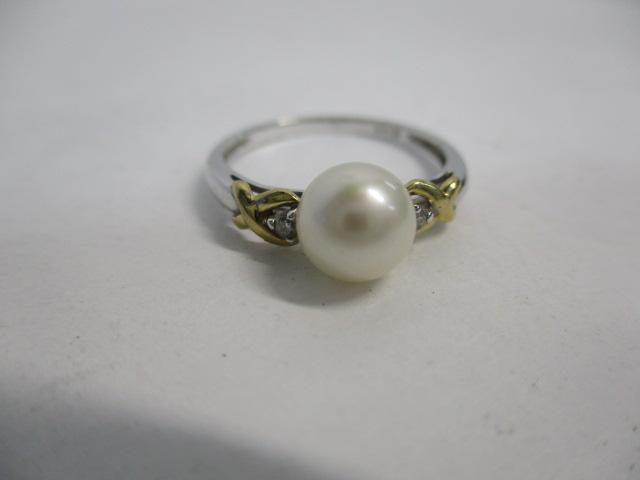 14k WG Pearl Ring