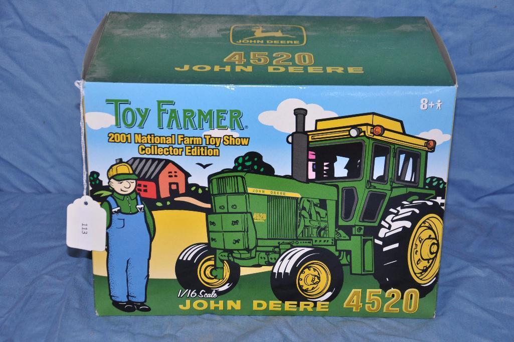 Ertl 1/16 Scale Toy Farmer John Deere 4520 Tractor