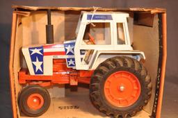 Ertl 1/16th Scale "Spirit of 76" Tractor