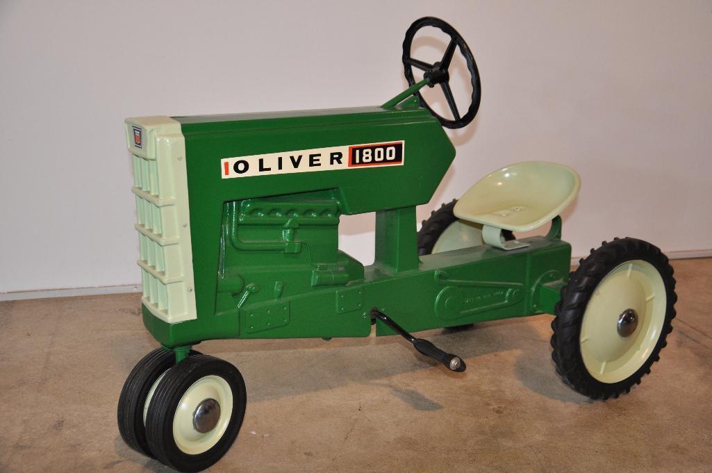 Oliver 1800 Pedal Tractor