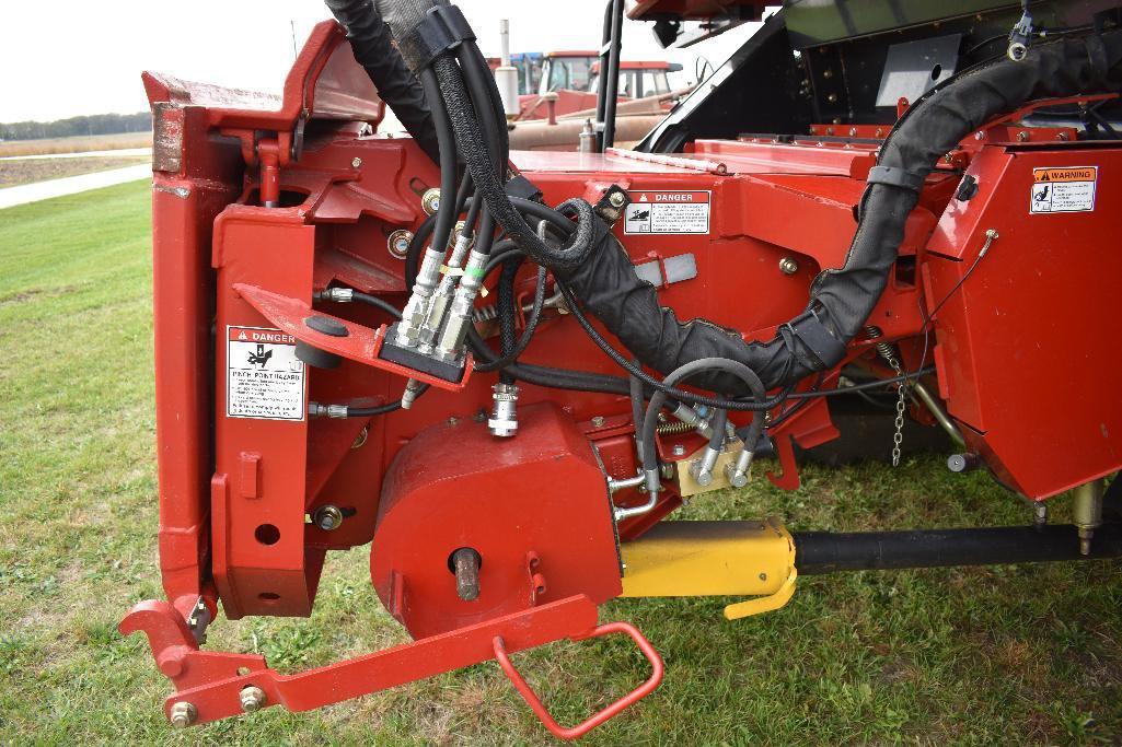 '10 Case-IH 5088 2wd combine