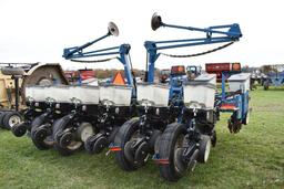 Kinze 3200 12 row 30" Econo-Fold planter