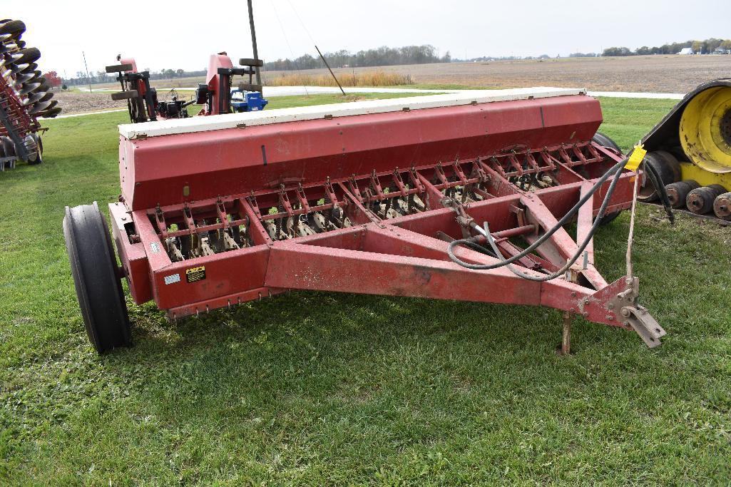 IH 510 grain drill