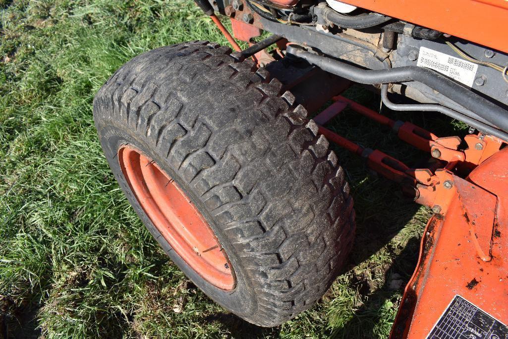 Kubota B2400 MFWD compact tractor