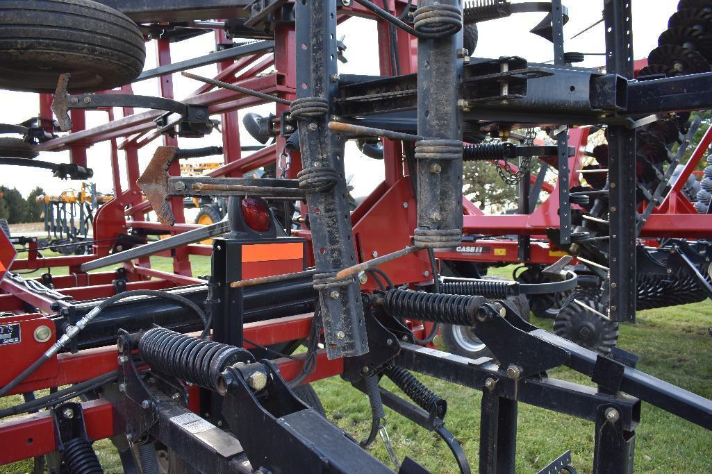 '14 Case-IH Tiger-Mate 200 46.5' field cultivator