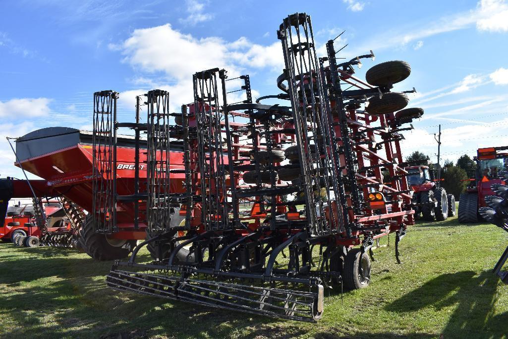 '14 Case-IH Tiger-Mate 200 46.5' field cultivator