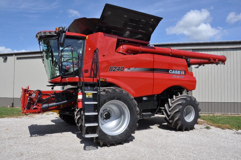 '16 Case-IH 8240 4wd combine