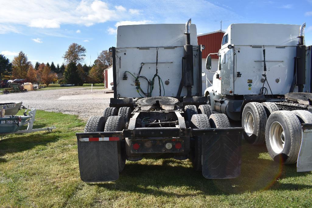 '05 IH 9400i Eagle semi