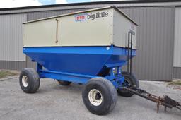 DMI D475 center dump gravity wagon