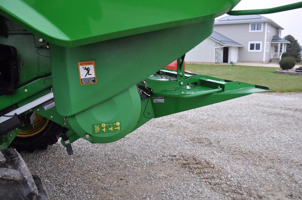 '12 JD S660 2wd combine