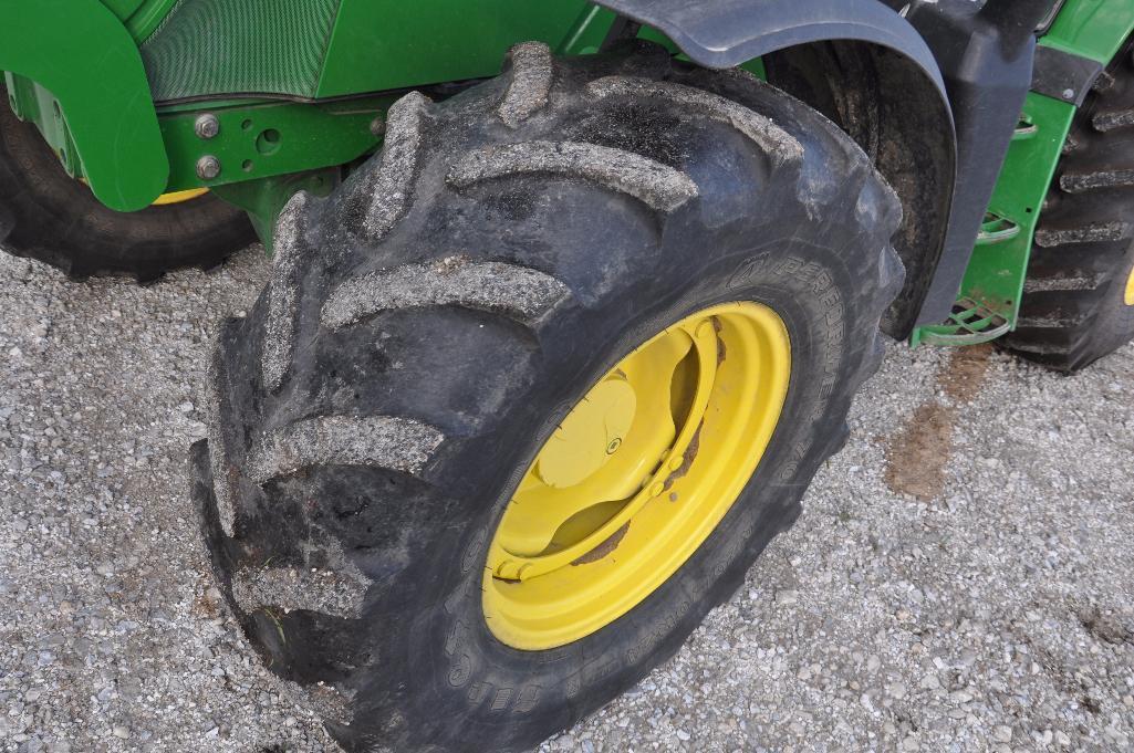 '13 JD 6125M MFWD tractor w/loader