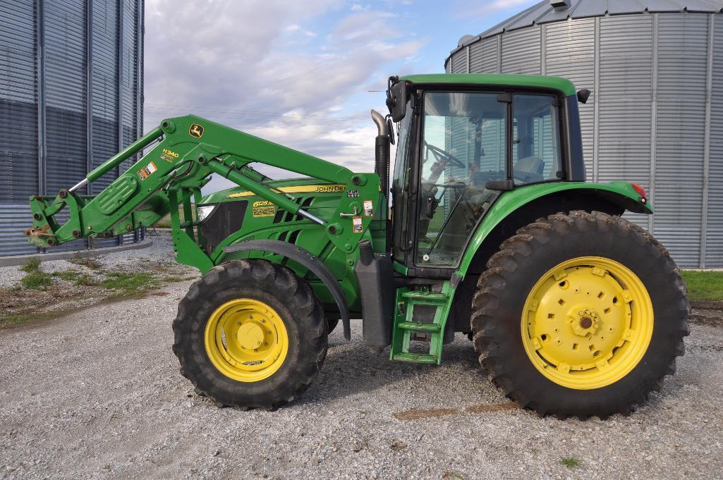 '13 JD 6125M MFWD tractor w/loader