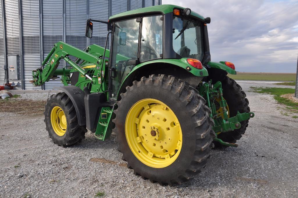 '13 JD 6125M MFWD tractor w/loader