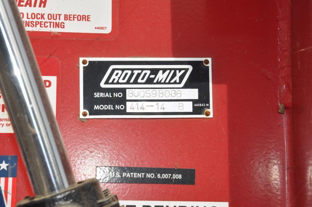 Roto-Mix Forage Express 414-14B mixer feed wagon
