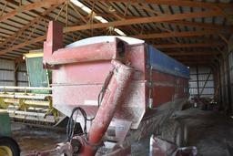 M&W 400 grain cart