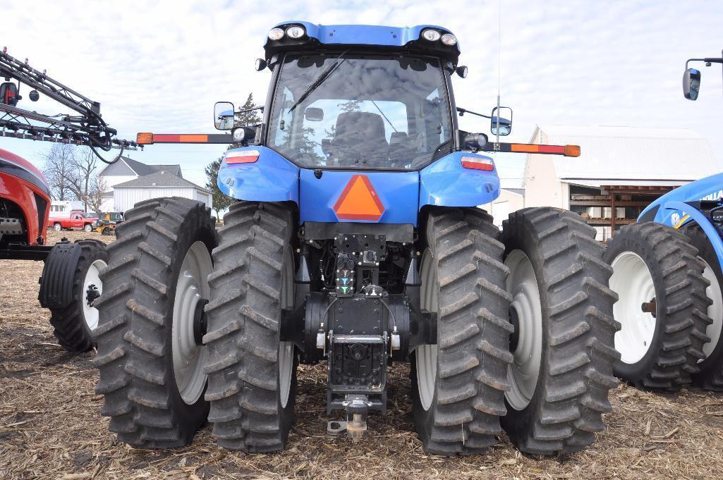 '13 New Holland T8.390 MFWD tractor