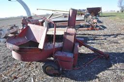 NH 30 silage blower