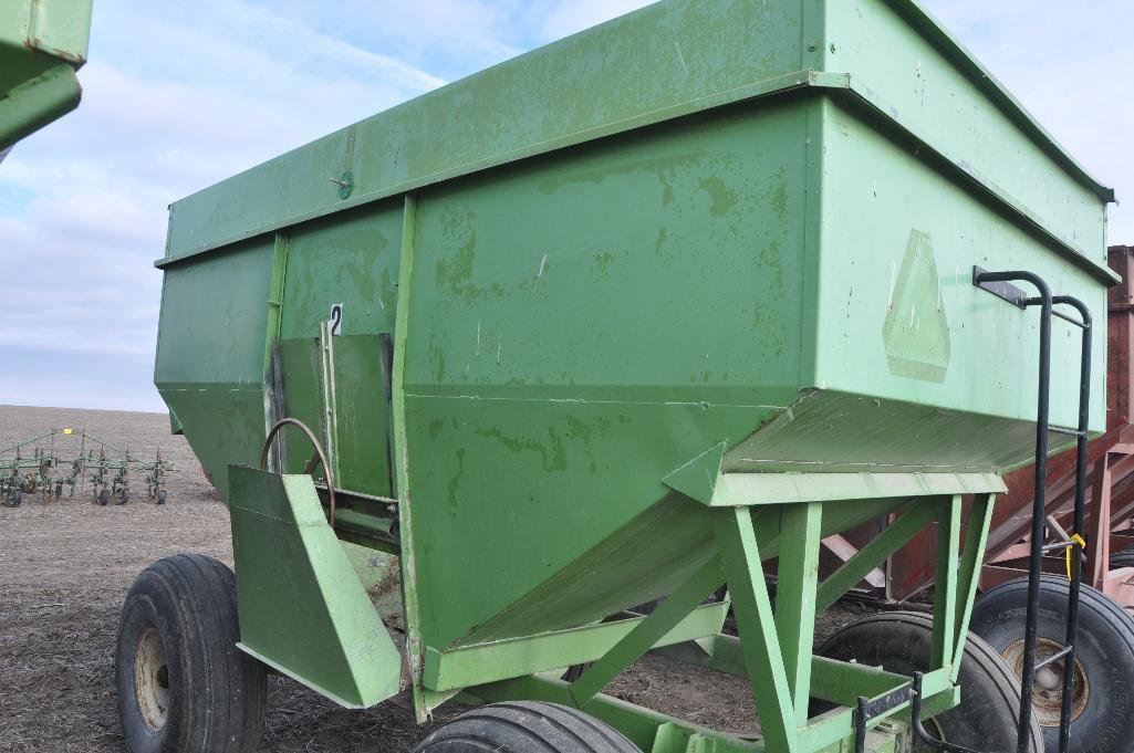 Parker 350 bu. gravity wagon w/Parker 1480 gear