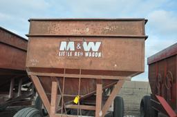 M&W 300B gravity wagon