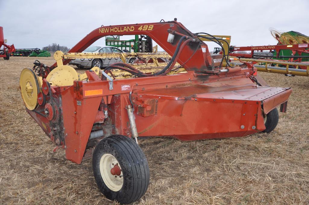 NH 499 12' HydraSwing mower conditioner