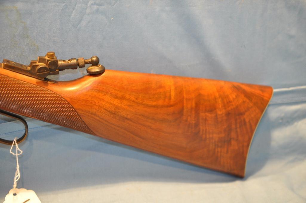 WINCHESTER 94 CLASSIC .38-55 LEVER ACTION RIFLE