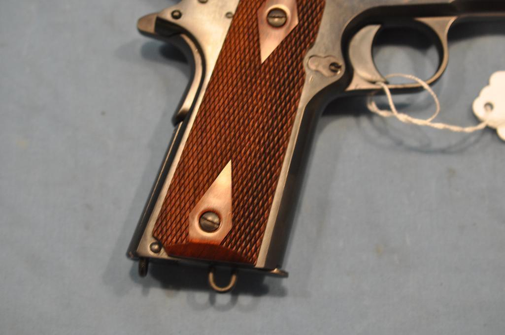 Browning Model 1911 US Army .45 ACP semi auto pistol