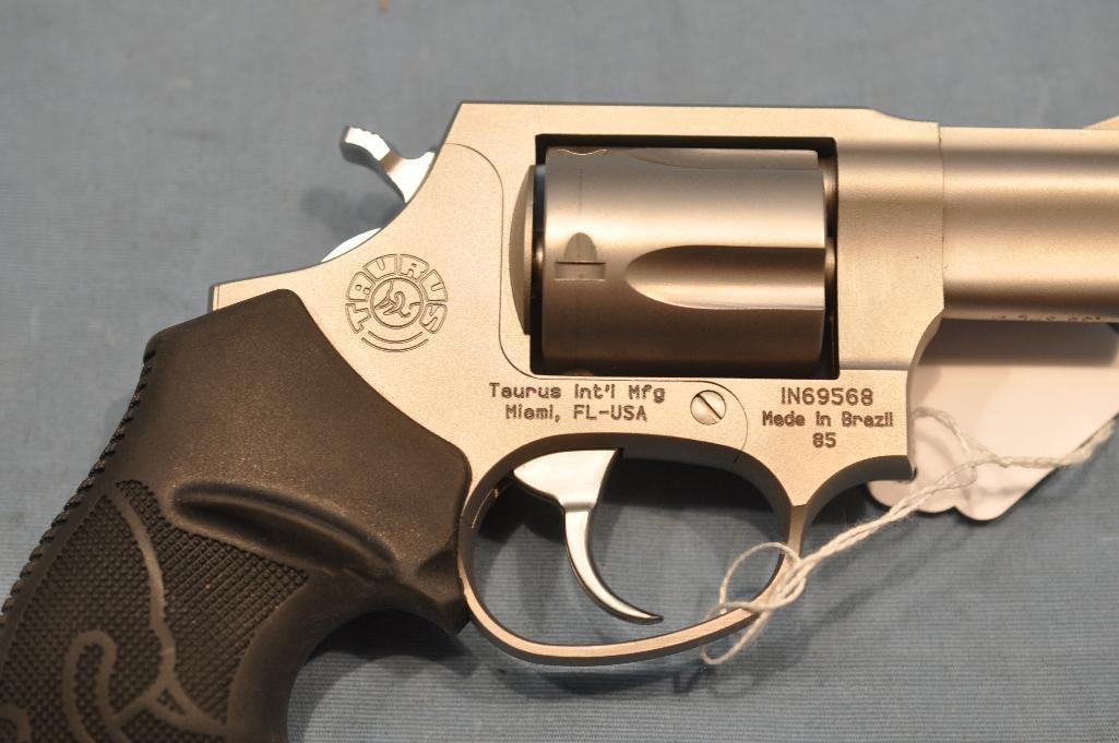 Taurus Model 85S .38 special revolver