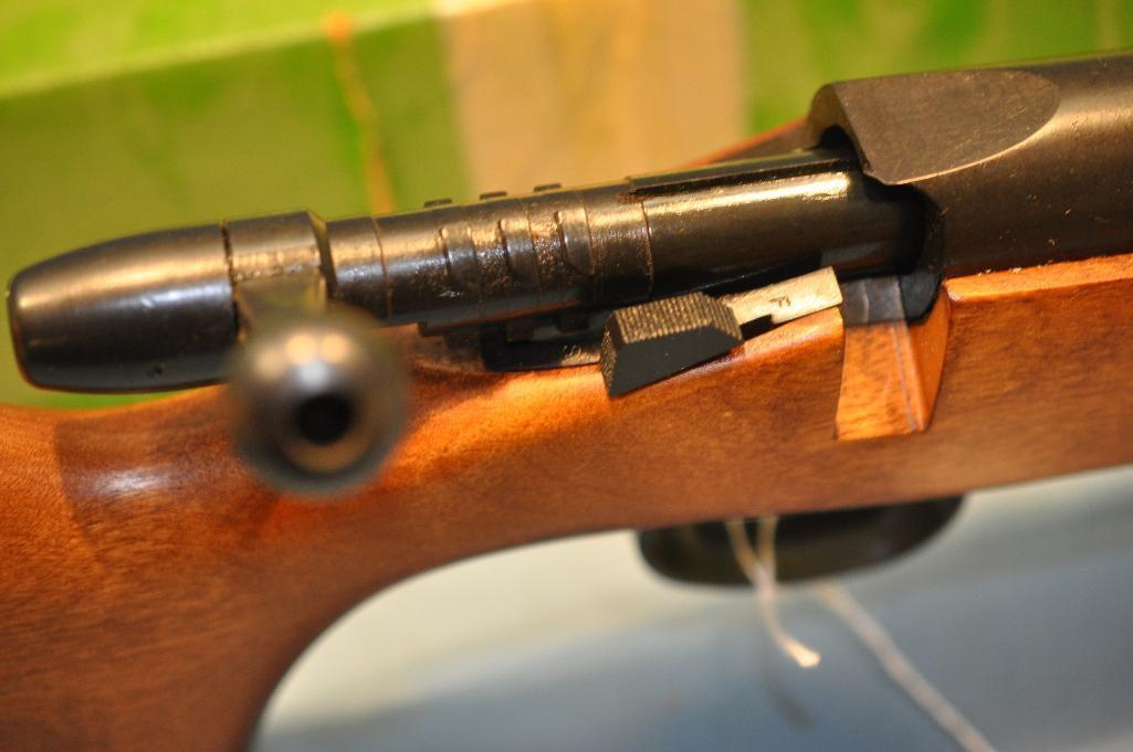 Remington Model 788 .243 Win. Bolt action rifle